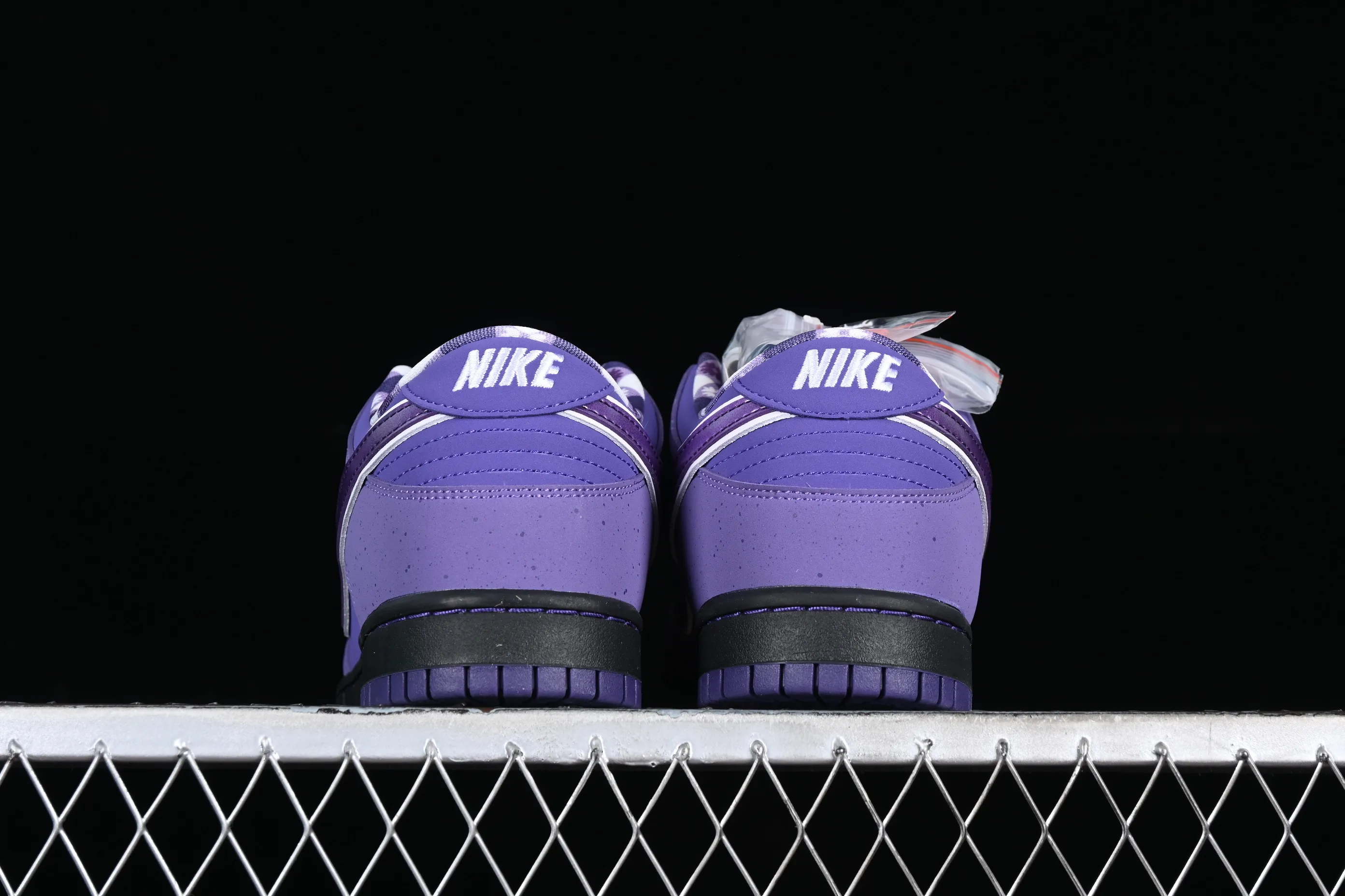 All categories Nk SB Dunk series Nk SB Dunk Low low-top sneakers K version Concepts x Nk Dunk Low Pro SB "Purple lobster" Purple lobster SB low-top sports and leisure sneakers BV1310-555